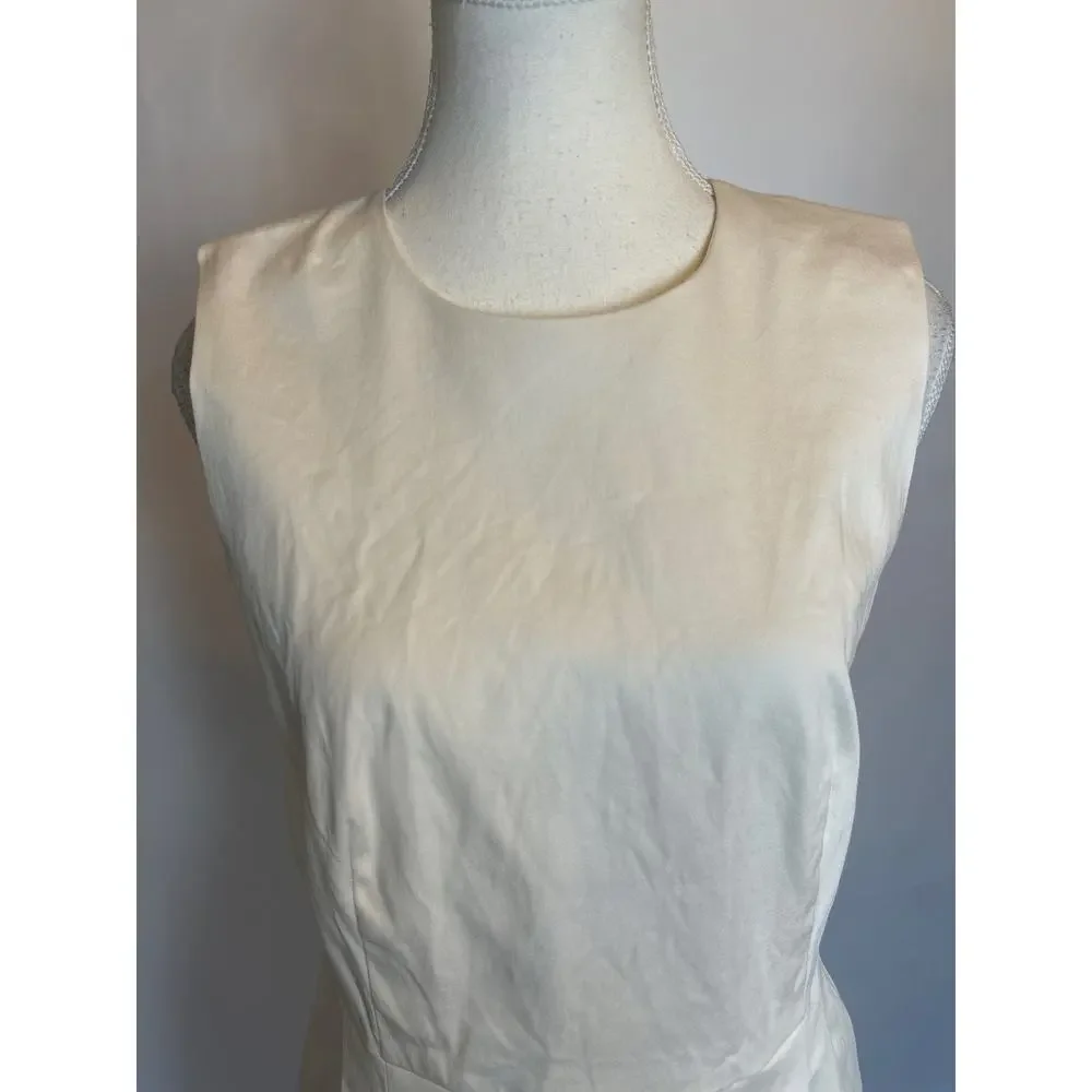 Draper James | Climbing Bloom Dress | Fit and Flare Embroidered Trim Pockets | 8 - Picture 4 of 15